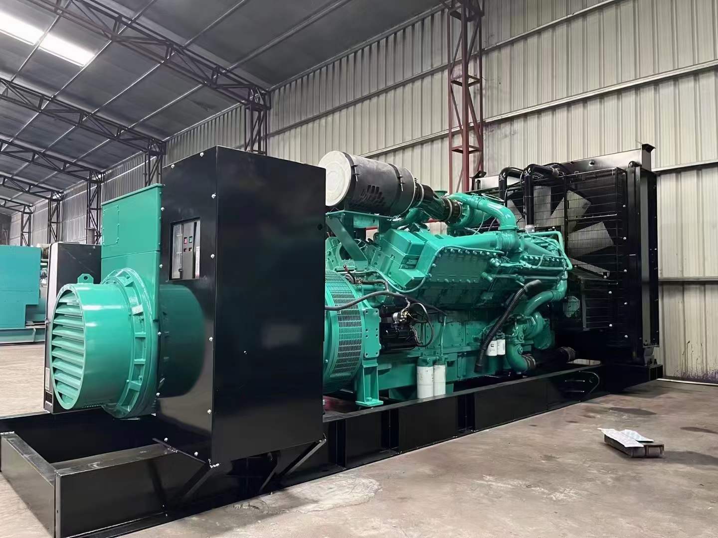 淄博如何降低 800kW 柴油发电机输出电流的波动？